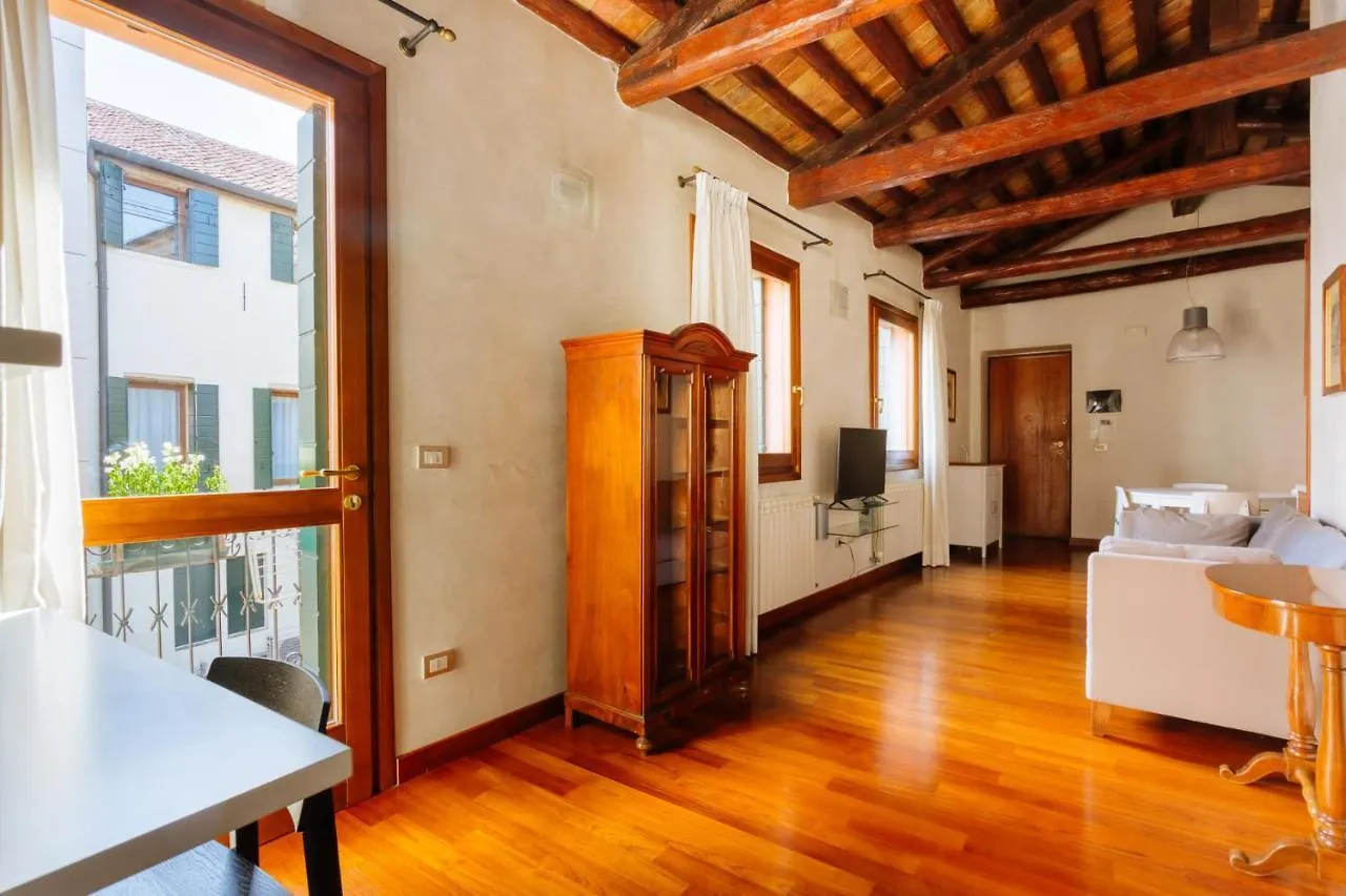 Yourbanflat Dante بادوفا إيطاليا